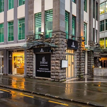 Bright One Bedroom Beauty With Balcony And Unbeatable Views Auckland Extérieur photo